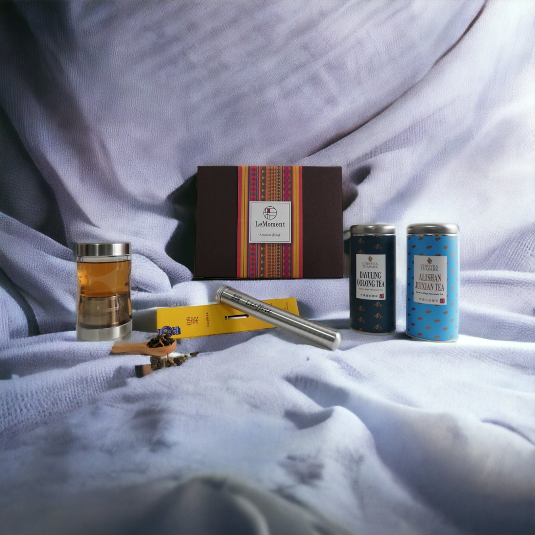 香りを楽しむ烏龍茶2種セット(75g×2缶) ギフトセレクト