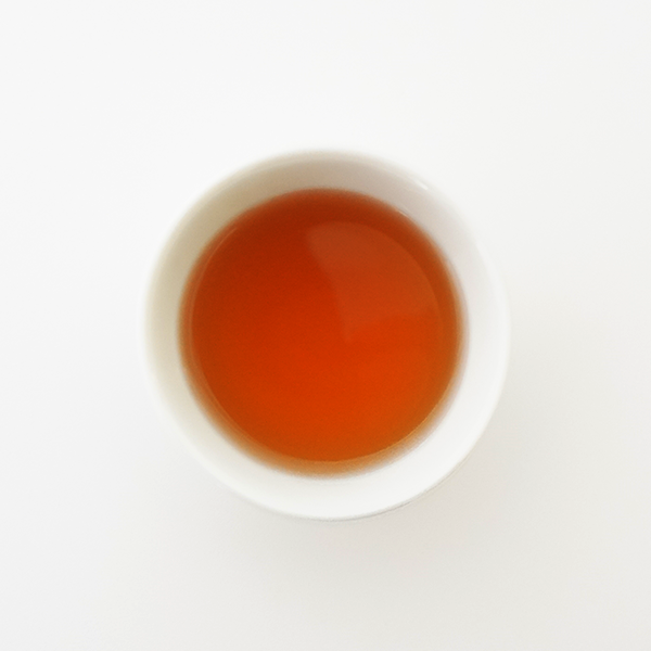 Rose and caramel scented black tea 30g