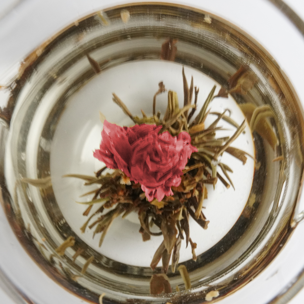 3 pieces of craft tea (green tea) with swaying jasmine and roses